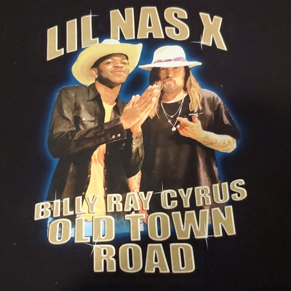 XL tee shirt